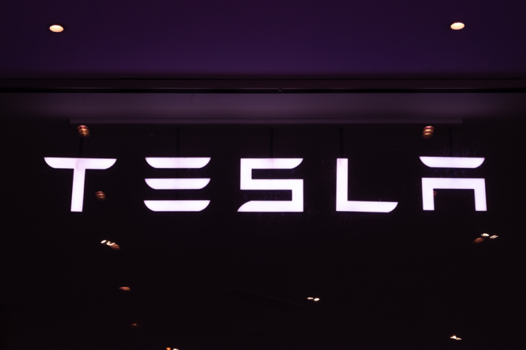 Tesla worries Wall Street