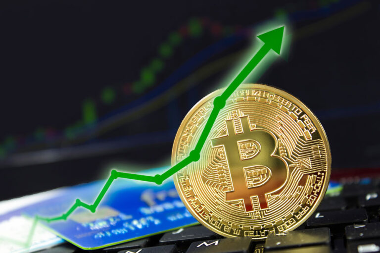 Bitcoin price continues to fall after reaching all-time high